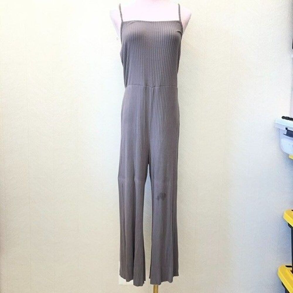 Cale Sleeveless Spaghetti Straps Muted Gray Ribbed Jumpsuit Womens Size S